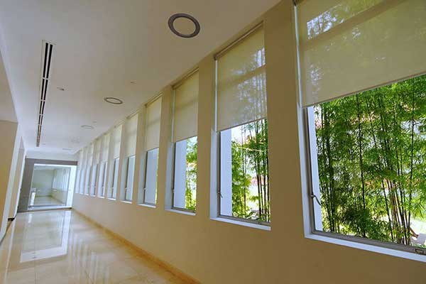 Hallway roller shades